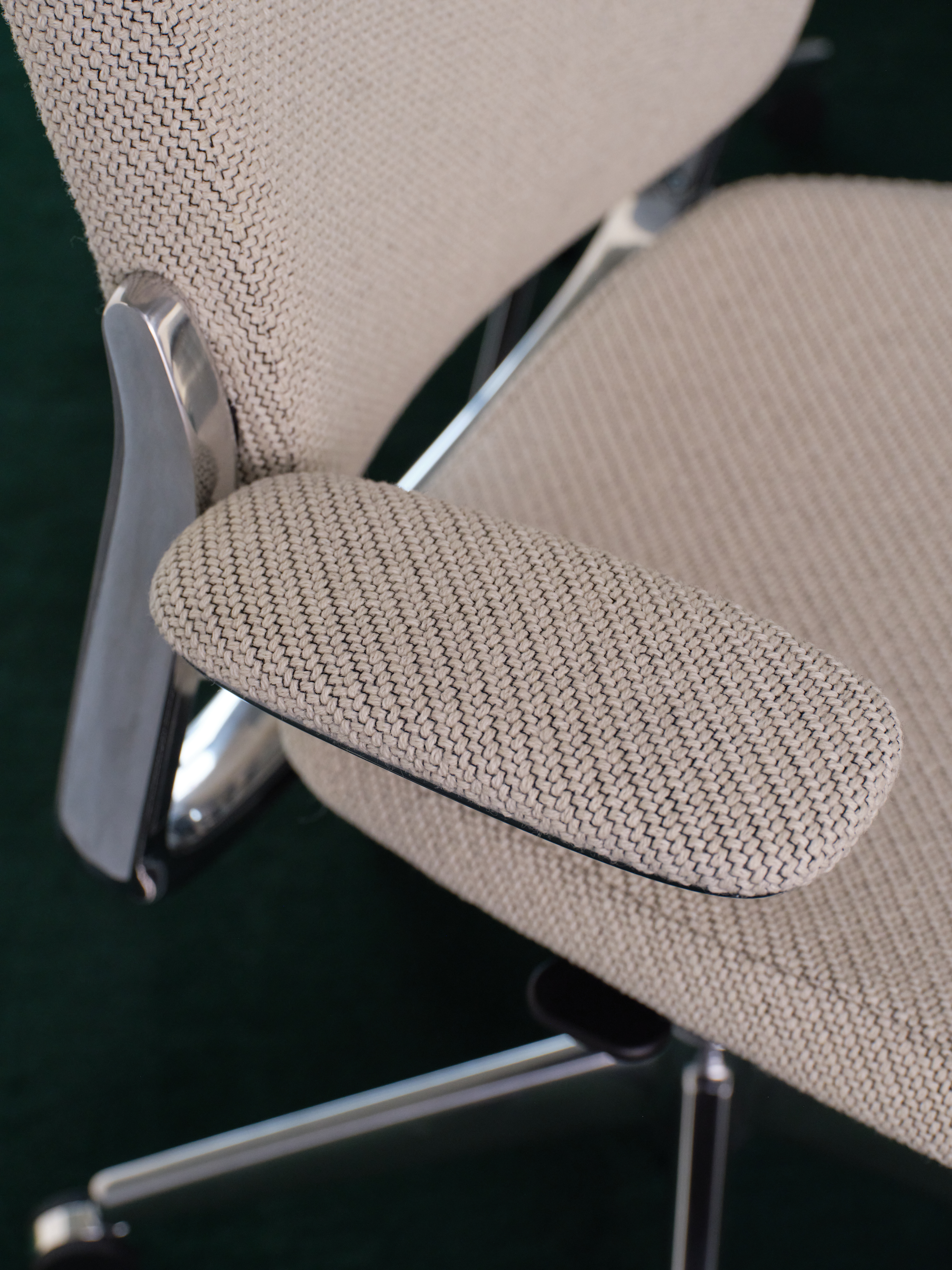 Smart Conference chair